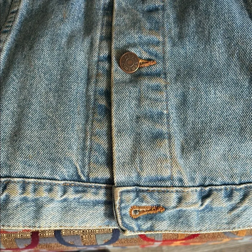 Vintage 1980’s HBO Denim Jean Jacket XL